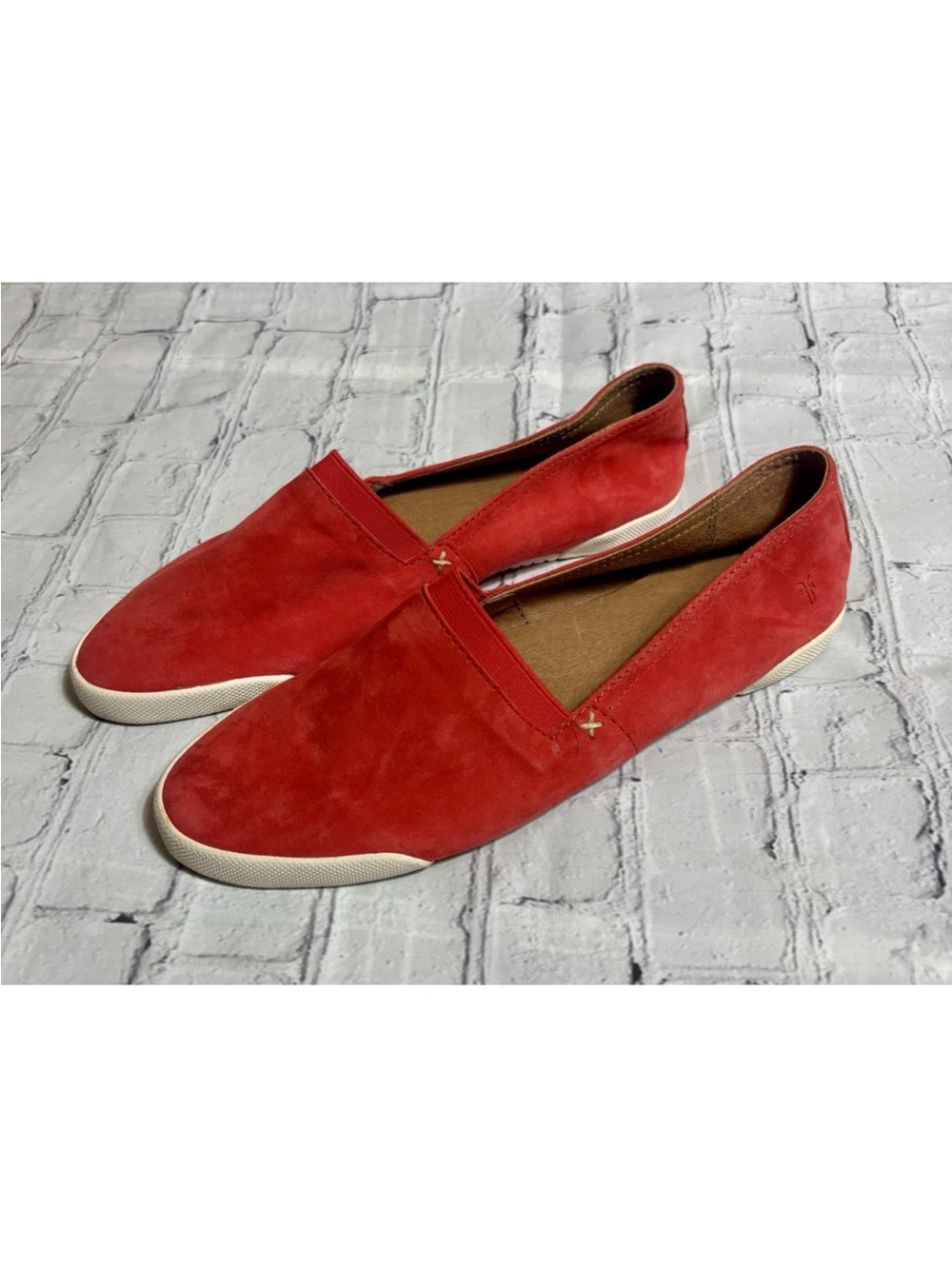 Frye Melanie Shoes Size 7 Coral Rust Suede Flats Leather Slip On Casual Comfort